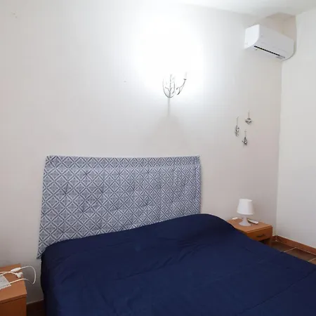Faro Apartment *